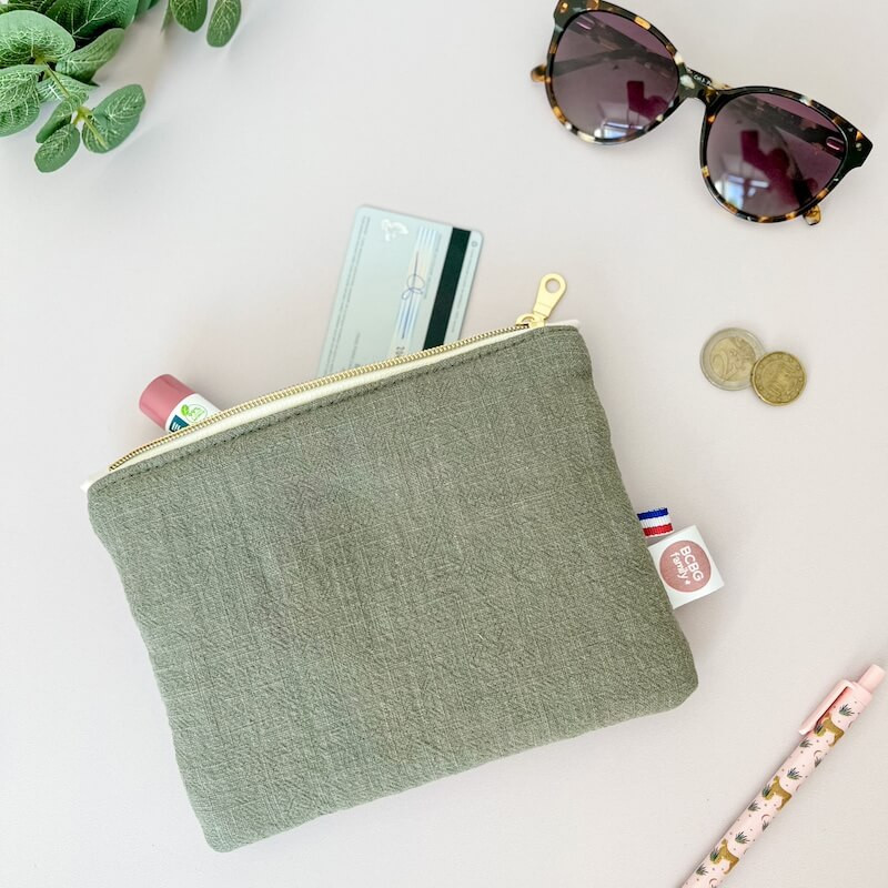 Pochette à maquillage en lin kaki
