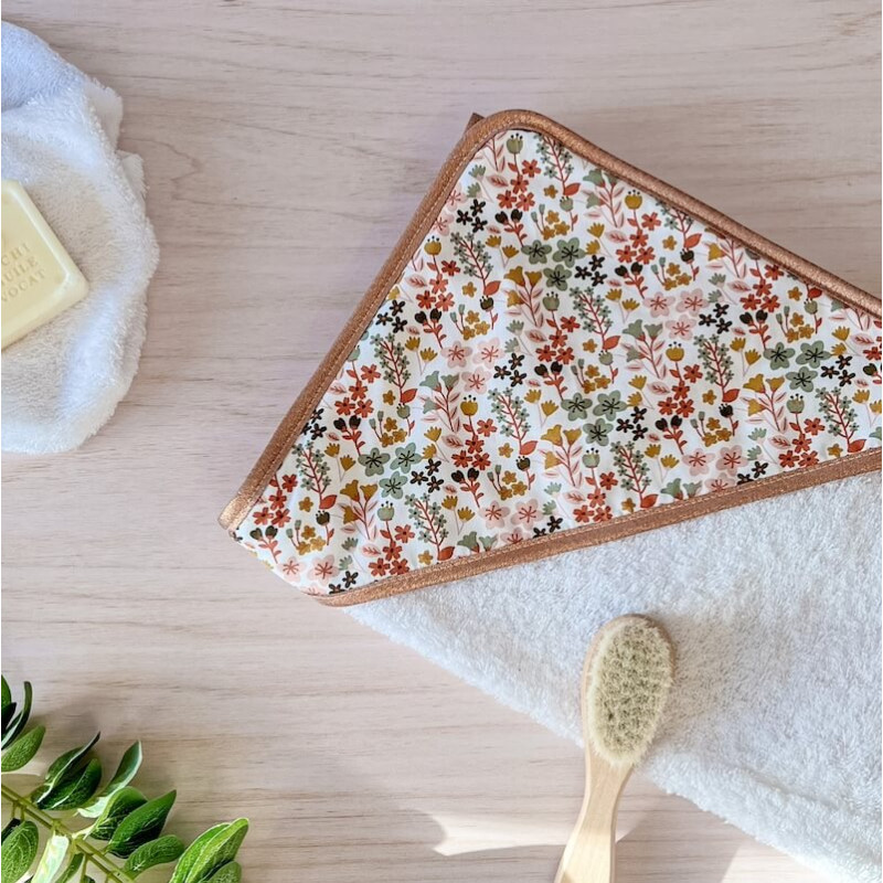 cape de bain personnalisée fleurs