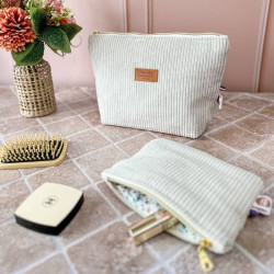 Pochette à maquillage et trousse assortie