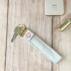 porte clé personnalisé velours beige
