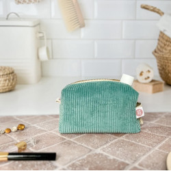 Trousse de toilette bébé naissance en velours