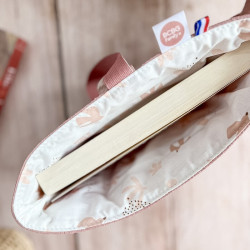 pochettes à livre entièrement doublée sans coutures apparentes