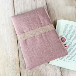 pochette pour livre de poche avec élastique pour s'adapter à la taille du roman