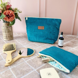 trousse de toilette velours et pochette plate assortie