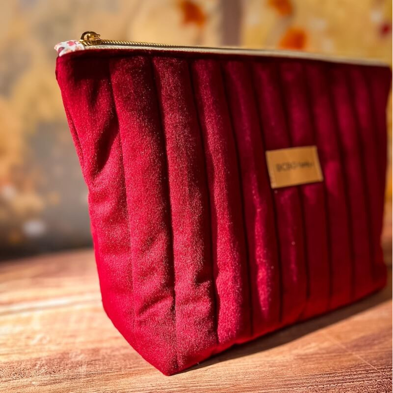 trousse de toilette velours matelassé chic et durable