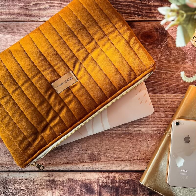 Housse ordinateur portable personnalisable avec prénom ou expression