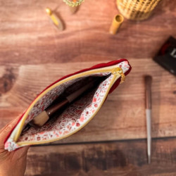 pochette à maquillage doublure fleurie