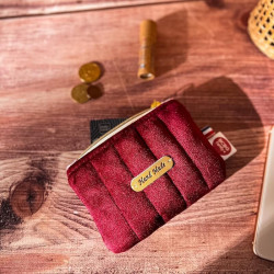 porte-monnaie personnalisable en velours matelassé couleur lie de vin