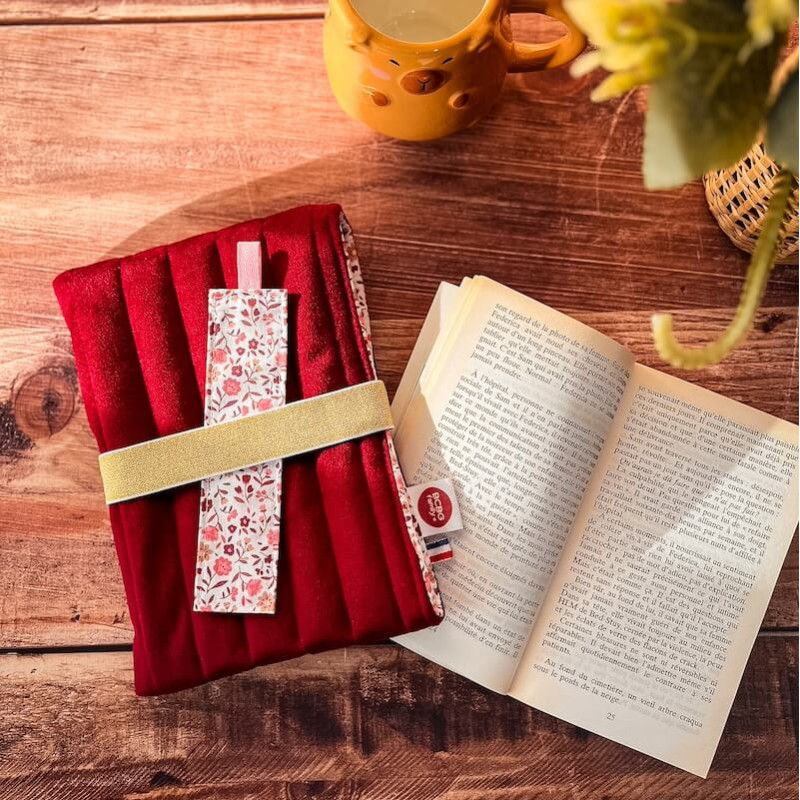 pochette pour livre en velours français